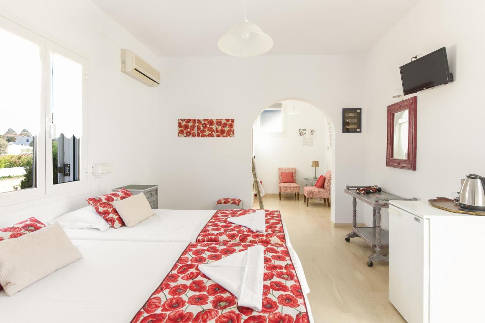 Onira Hotel Parikia  Exterior photo